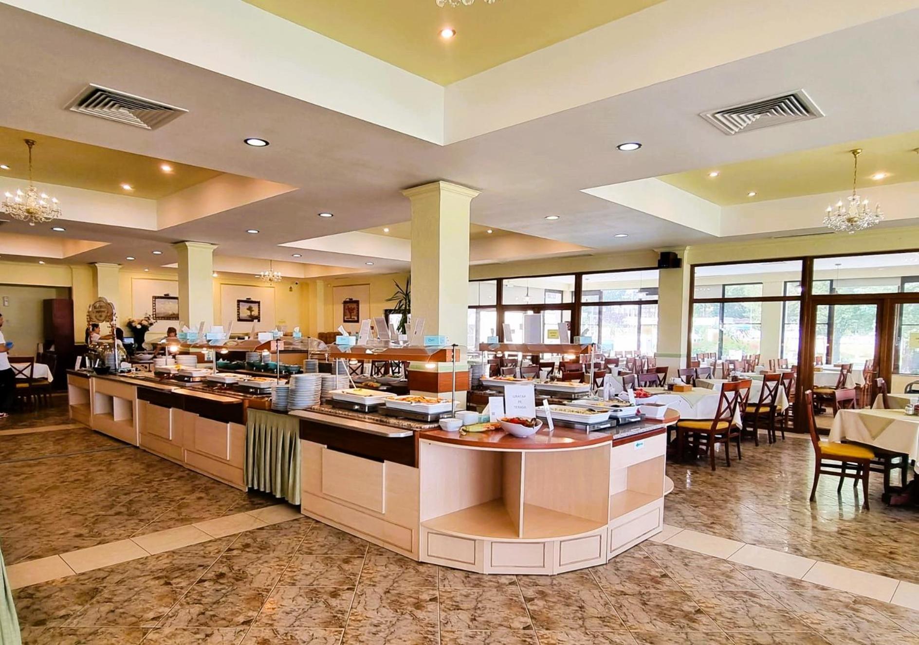 Complex Modern All Inclusive 马马亚 外观 照片