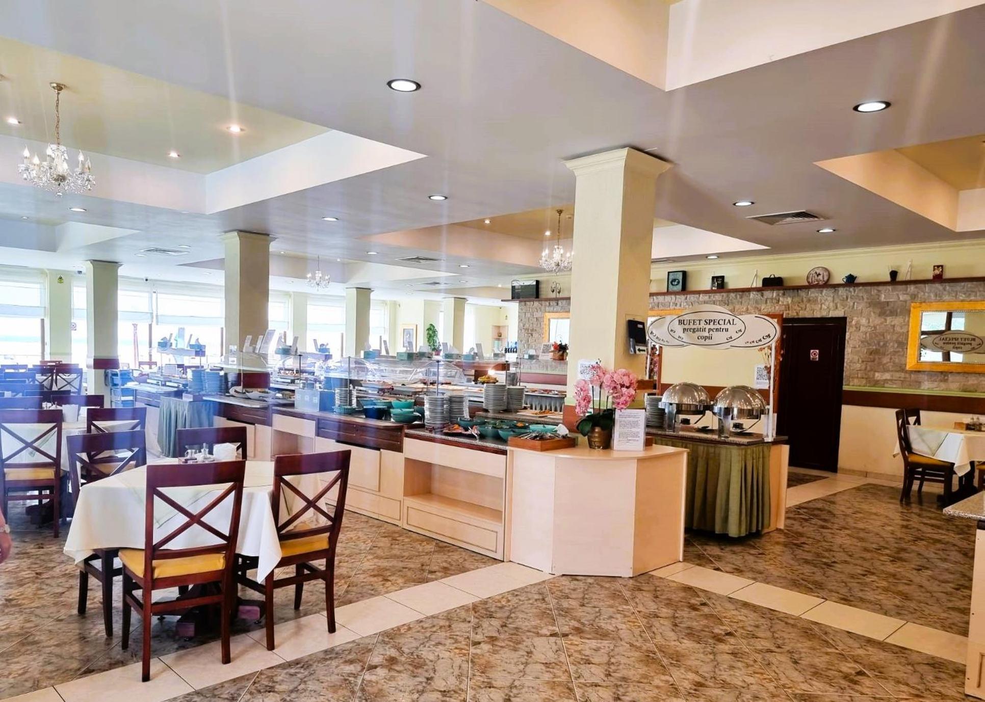 Complex Modern All Inclusive 马马亚 外观 照片