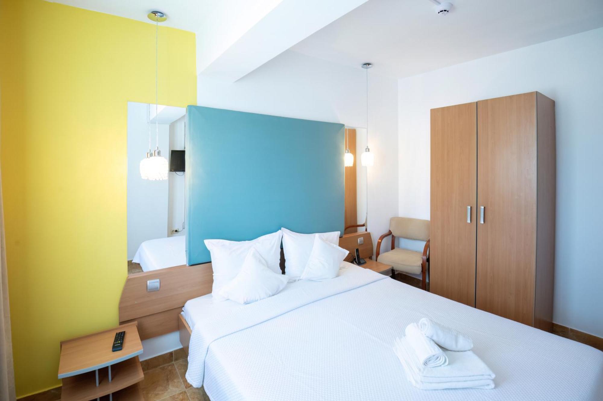 Complex Modern All Inclusive 马马亚 外观 照片
