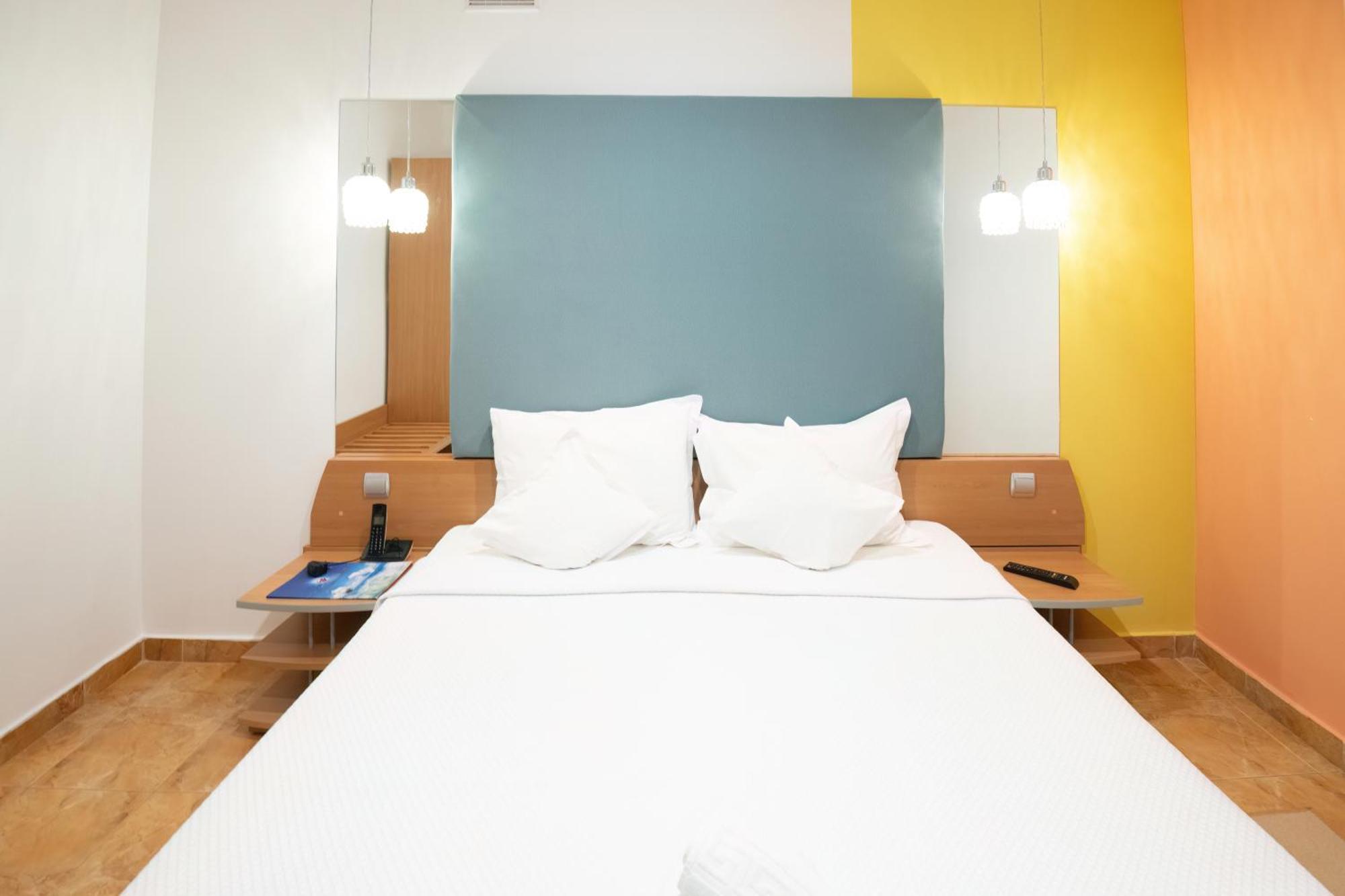 Complex Modern All Inclusive 马马亚 外观 照片