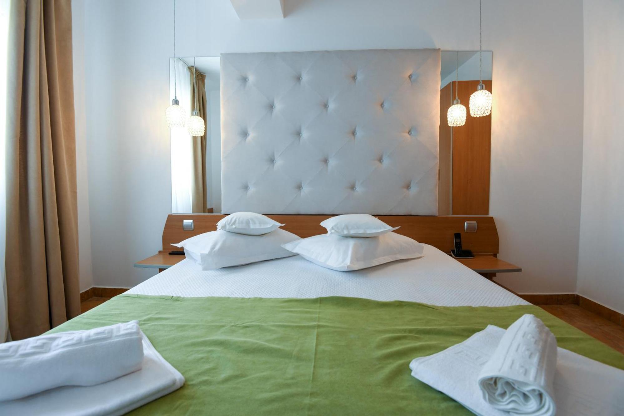Complex Modern All Inclusive 马马亚 外观 照片